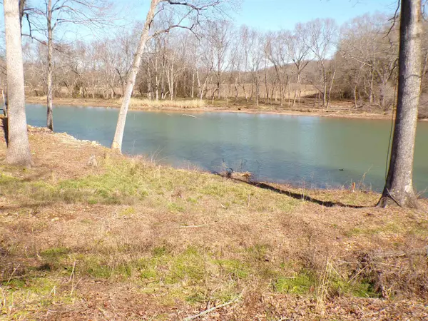 000 Bluewater Dr #Tract 2, Killen, AL 35645