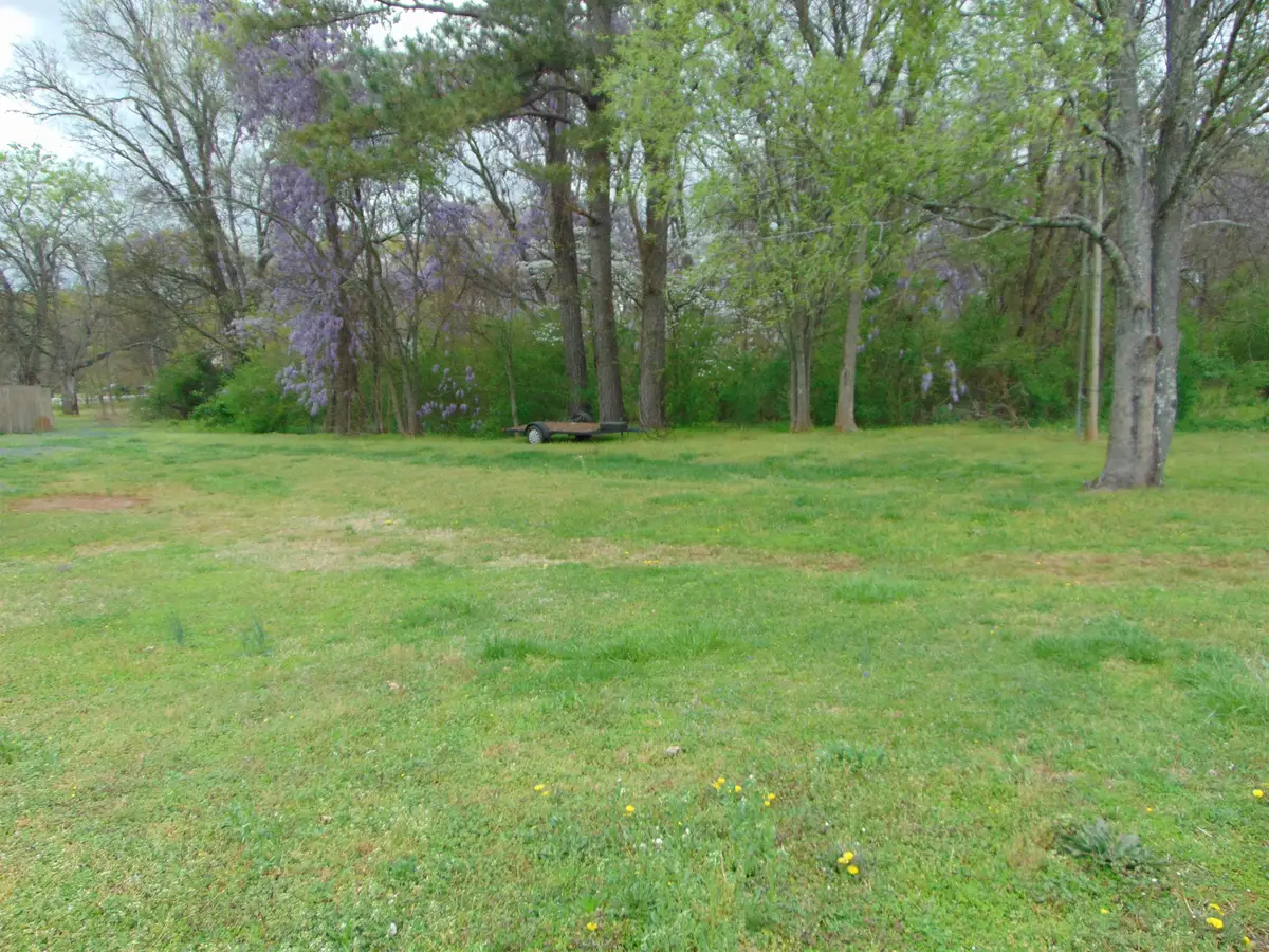 0019 Lakeview Farm Rd, Florence, AL 35634 - Image #1