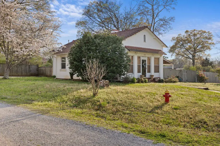 130 Norris Cir, Sheffield, AL 35660 - Image #3