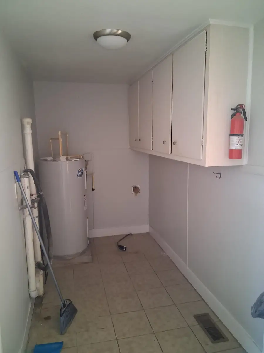 145 E Duncan Ave, Florence, AL 35630 - Image #2