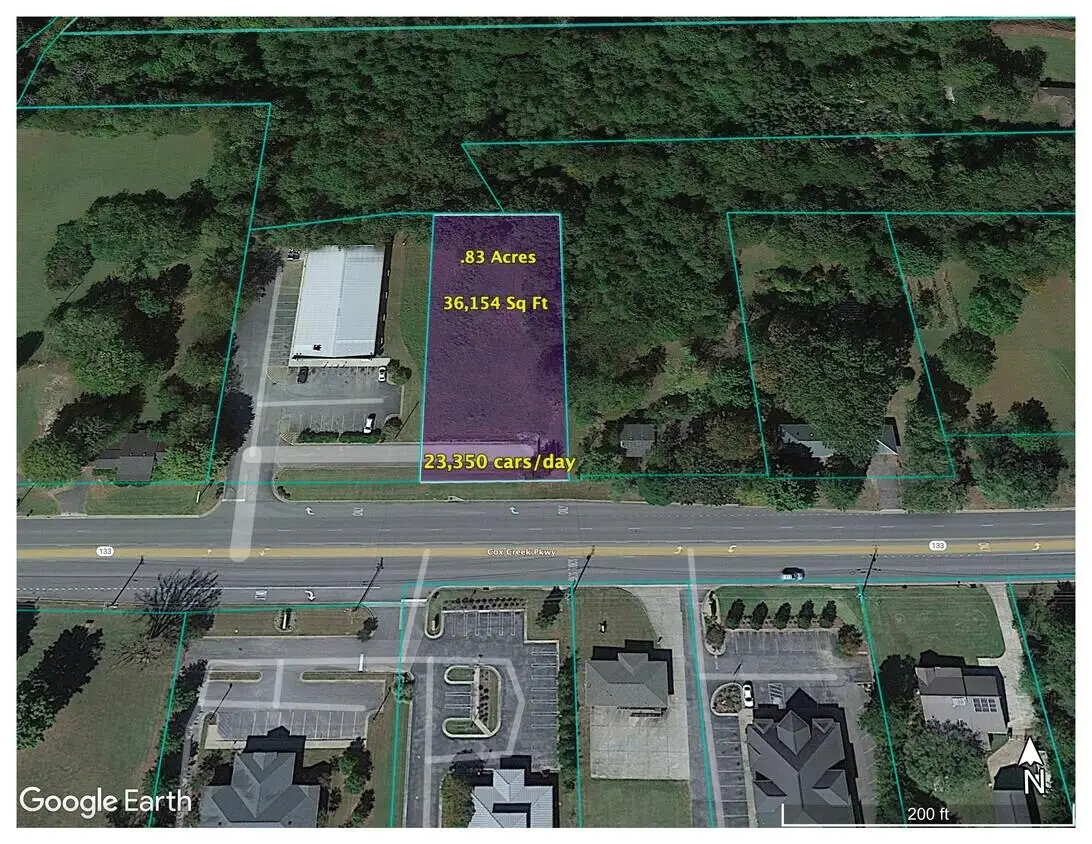 726 Cox Creek Pkwy, Florence, AL 35630 - Image #1