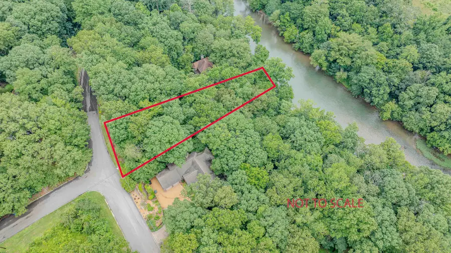 117 Creekside Dr, Florence, AL 35630 - Image #3