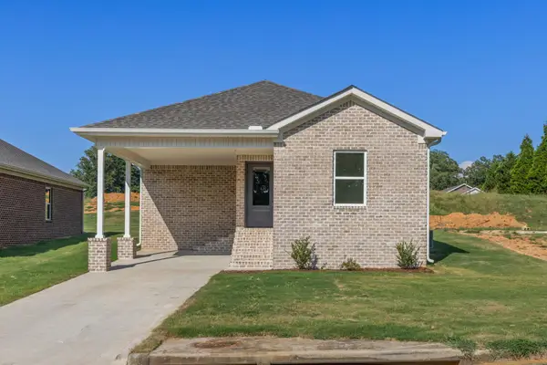 31 S Crown St, Florence, AL 35630