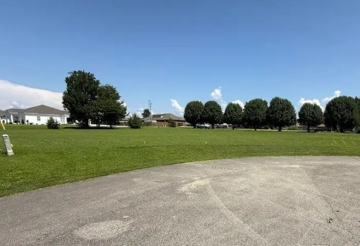 153 Pointe Dr, Killen, AL 35645 - Image #2