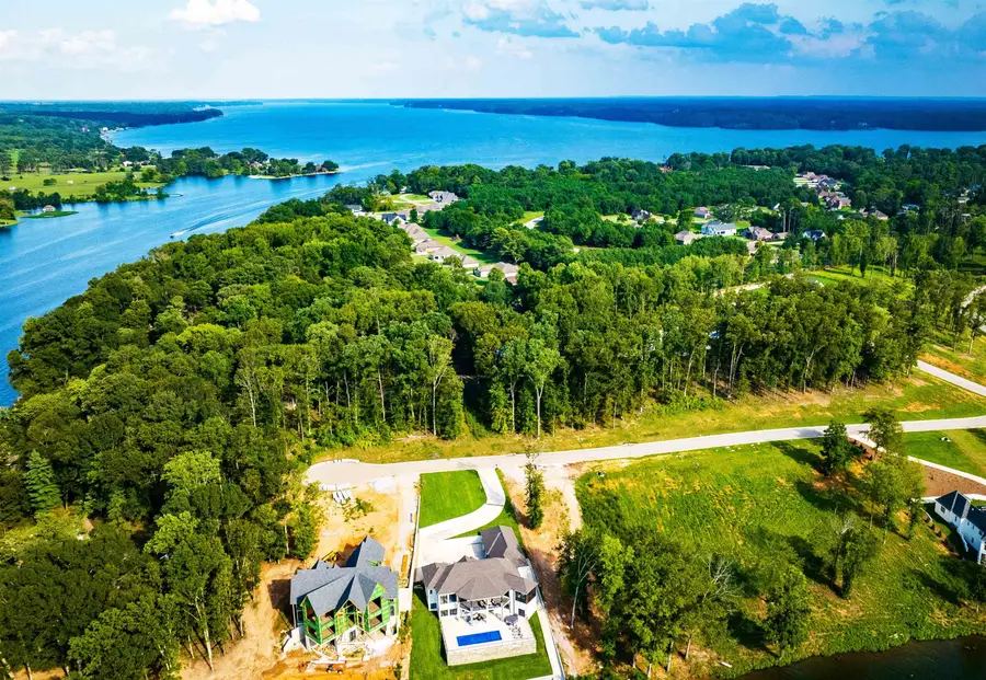 844 Bridgewater Dr, Florence, AL 35634 - Image #3