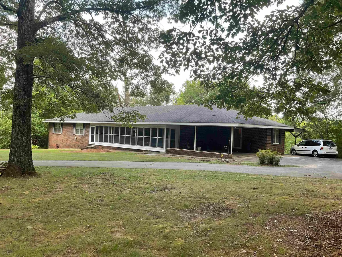 2490 Cotton Gin Rd, Russellville, AL 35653 - Image #1