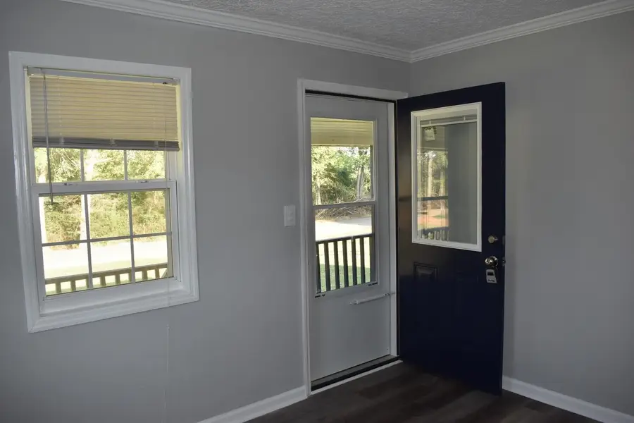 334 Barnett Rd, Rogersville, AL 35652 - Image #2