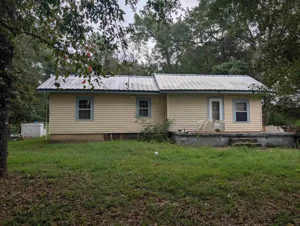 245 Co Rd 620, Hanceville, AL 35077