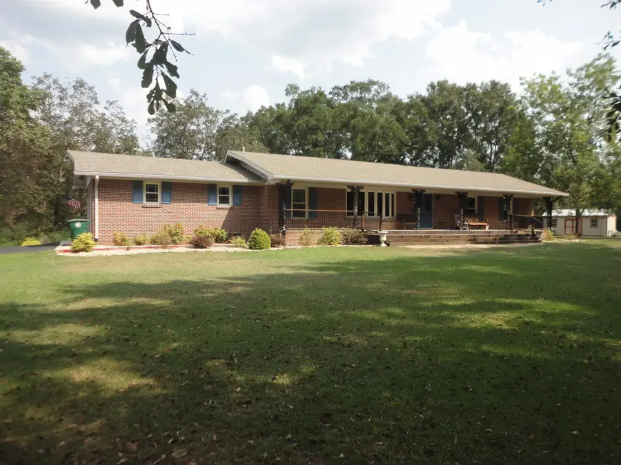 228 Highland St, Hanceville, AL 35077 - Image #2