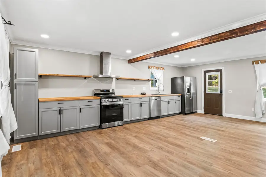 527 Co Rd 627, Hanceville, AL 35077 - Image #2