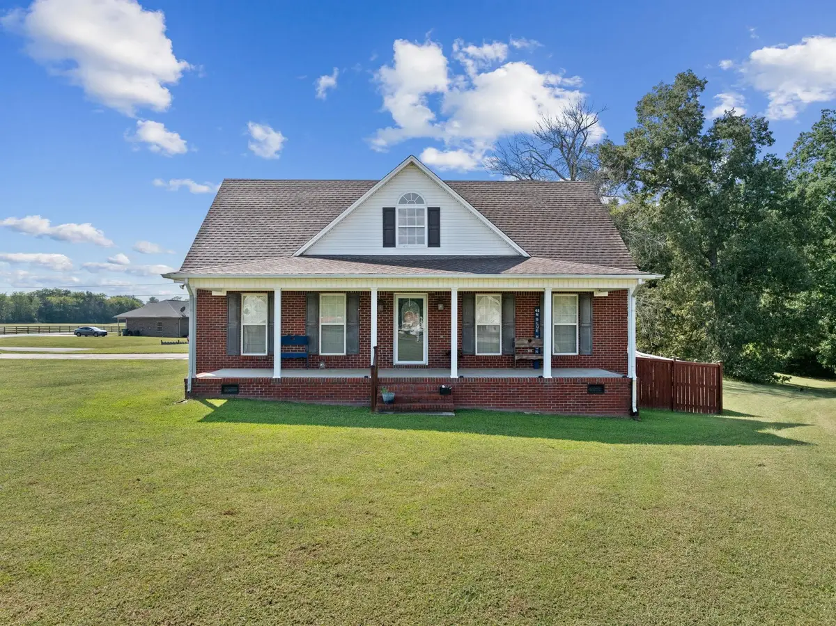 45 N Blue Heron Dr, Killen, AL 35645 - #1