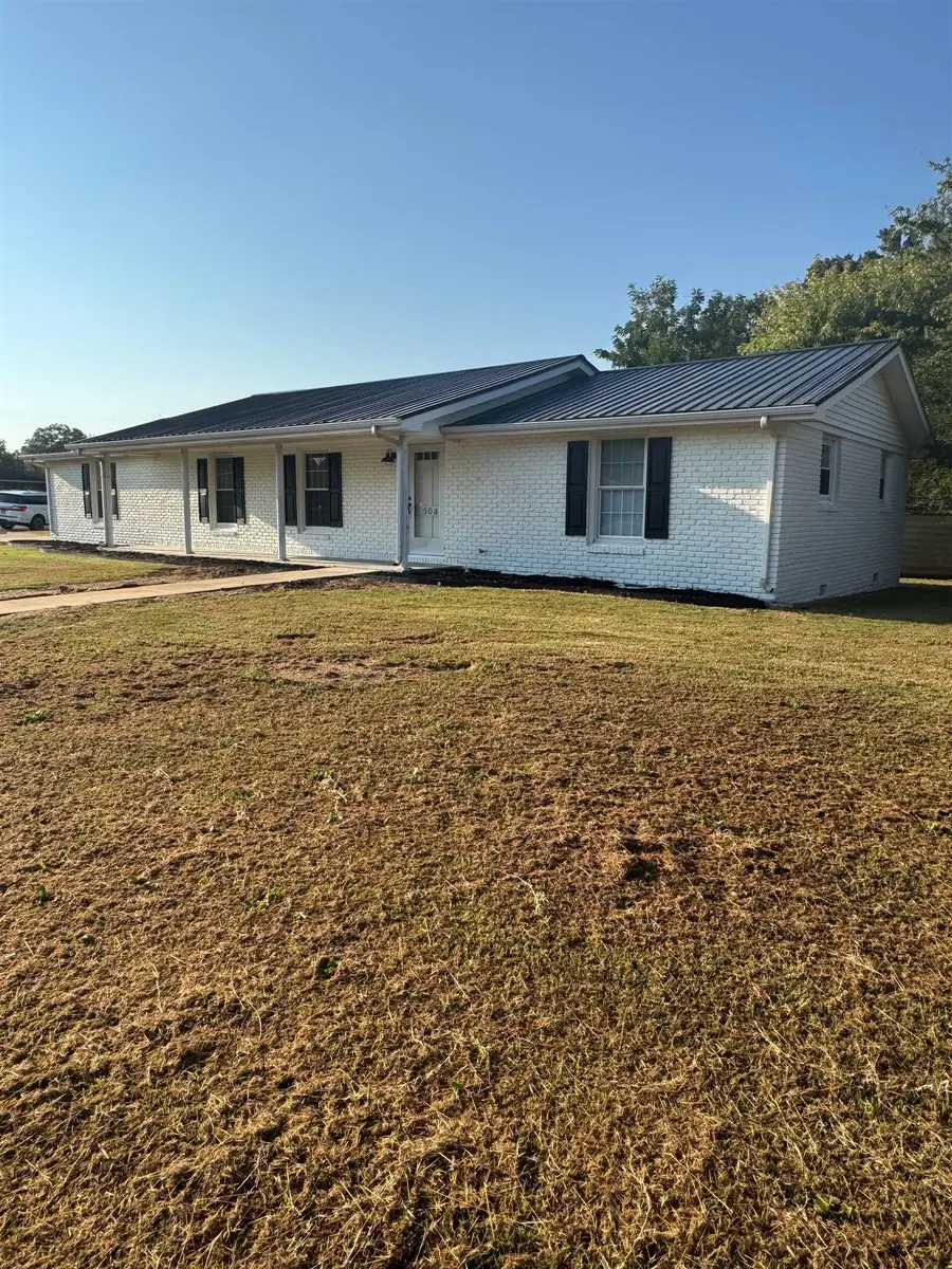 504 Imperial Dr, Florence, AL 35630 - Image #2