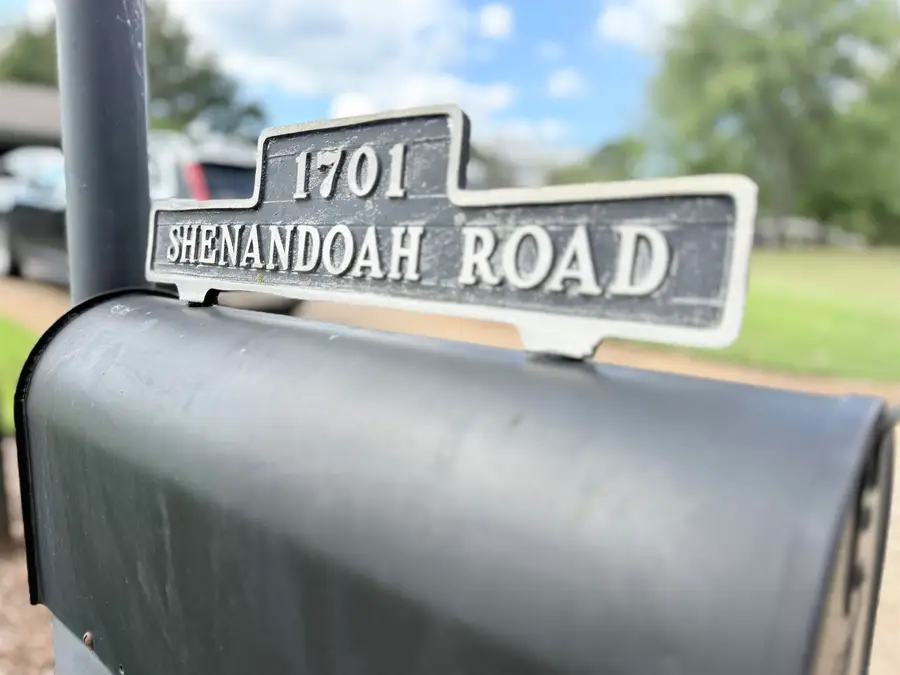 1701 Shenandoah Rd, Florence, AL 35630 - Image #2