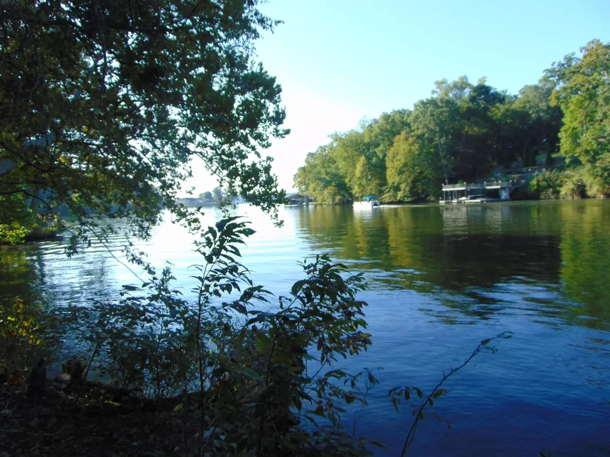 019 Lingerlost Rd, Killen, AL 35645 - Image #1