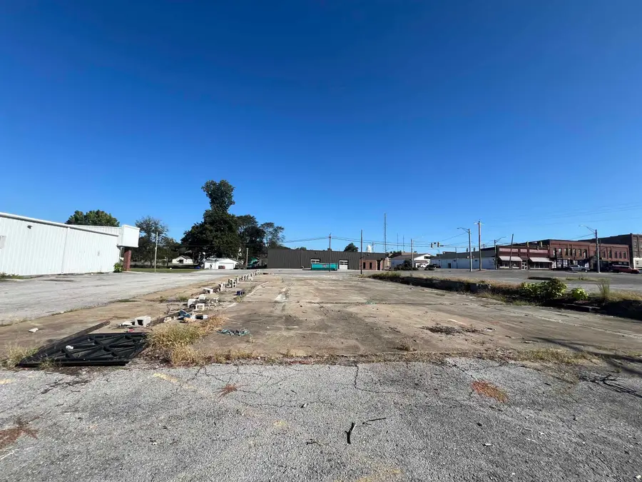 000 W 6th St, Tuscumbia, AL 35674 - Image #3