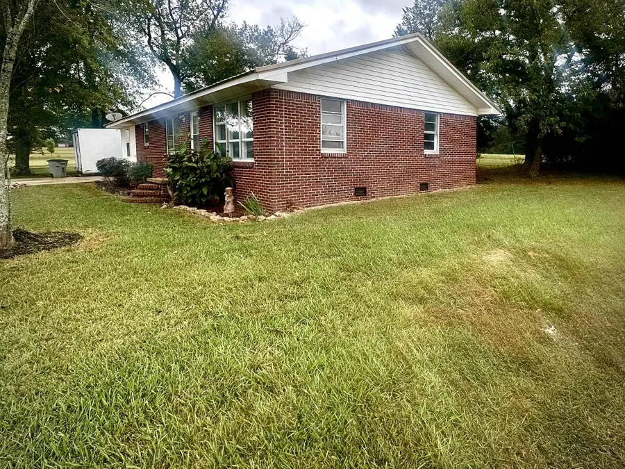4076 Co Rd 31, Killen, AL 35645 - Image #2