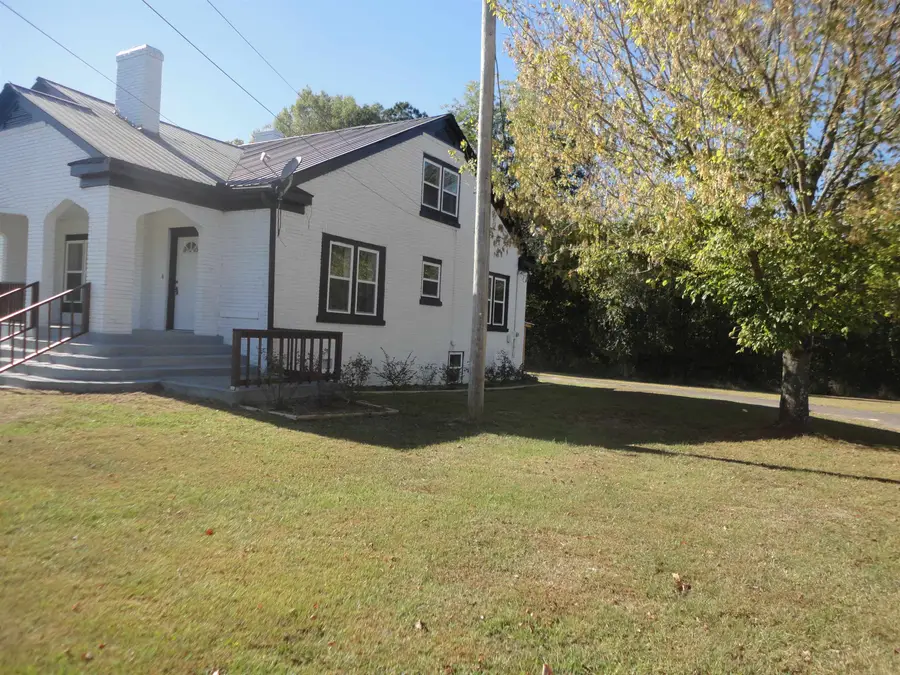 410 Blountsville St, Hanceville, AL 35077 - Image #2