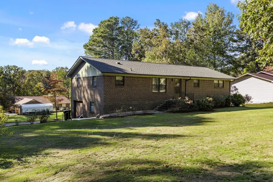 1751 Crestview Dr, Cullman, AL 35055 - Image #3