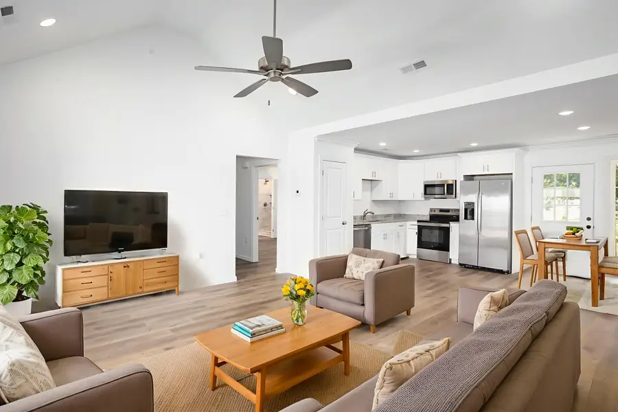 85 Sadie Lane, Tuscumbia, AL 35674 - Image #3