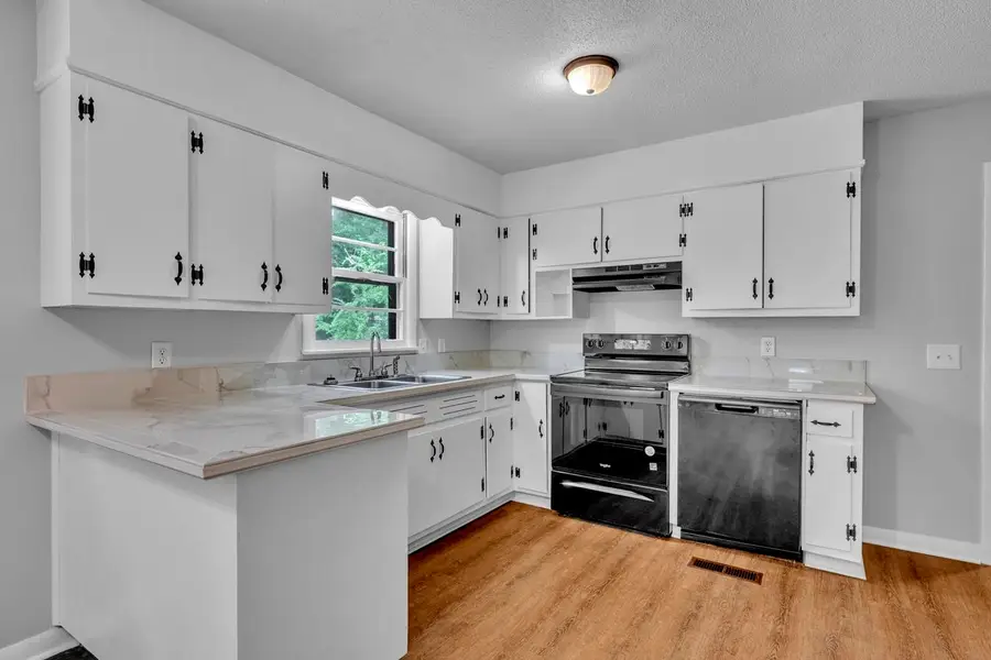 282 Co Rd 820, Cullman, AL 35057 - #2