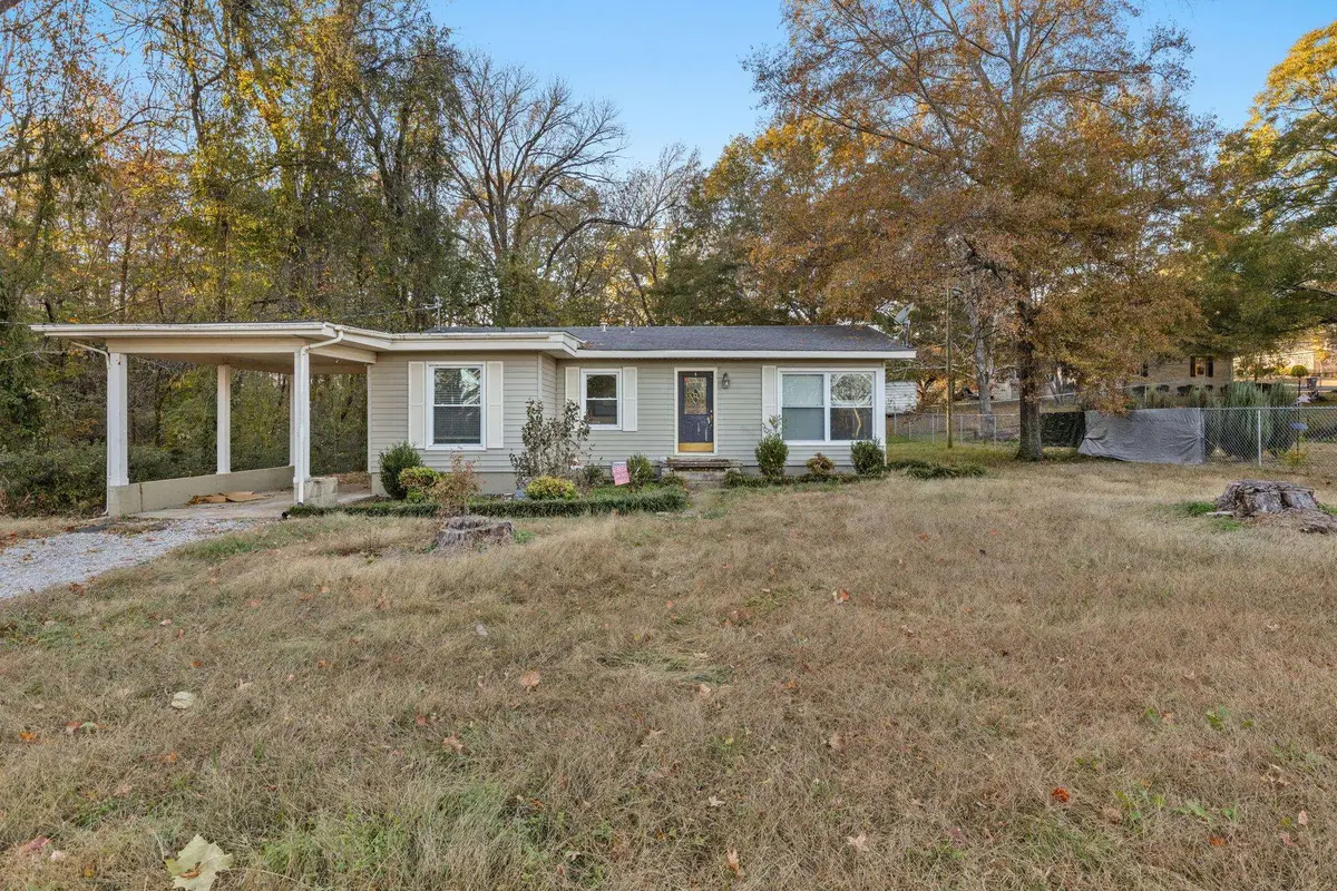 2107 Sycamore Ave, Russellville, AL 35653 - Image #1