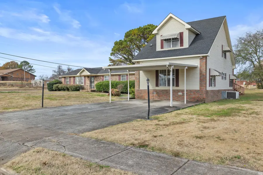 601 Trenholm Memorial Dr, Tuscumbia, AL 35674 - Image #3