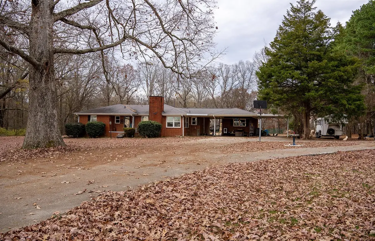 1005 Hwy 64, Killen, AL 35645 - Image #1