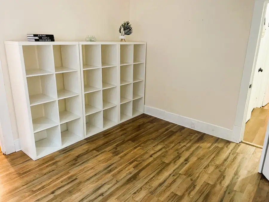 213 E Mattielou St, Florence, AL 35630 - Image #2