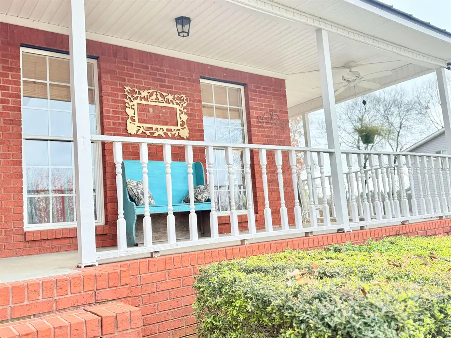 801 Co Rd 413, Killen, AL 35645 - Image #2