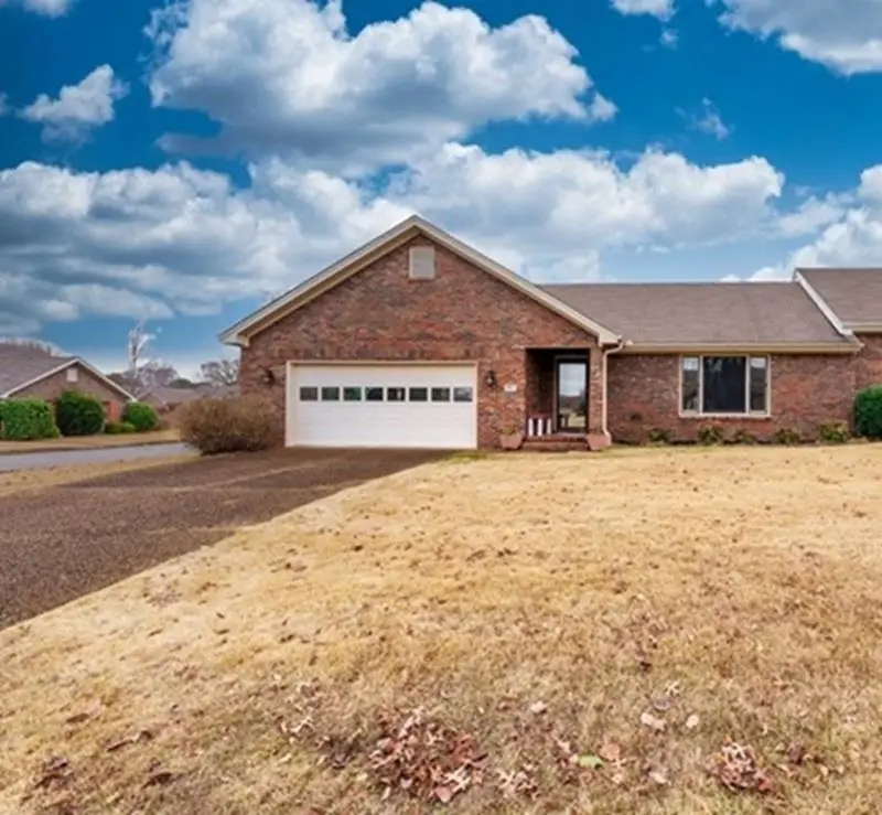 201 Westmeade Ct, Florence, AL 35630 - Image #1