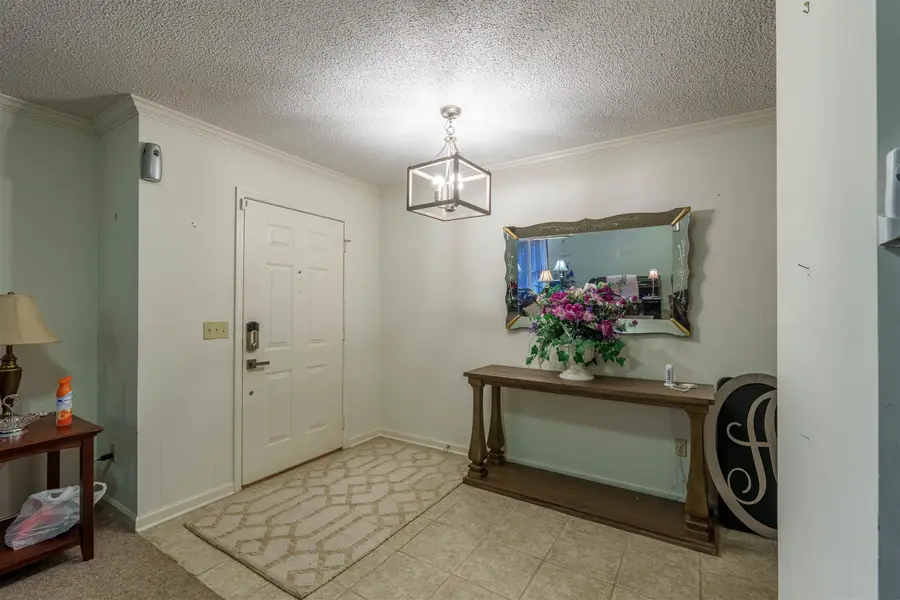 201 Westmeade Ct, Florence, AL 35630 - Image #3