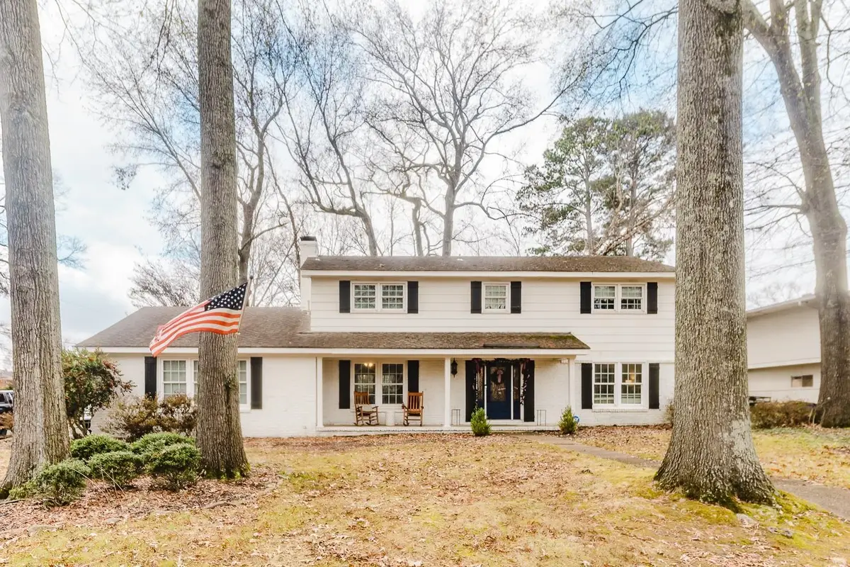 217 Flurnoy Ave, Florence, AL 35633 - Image #1