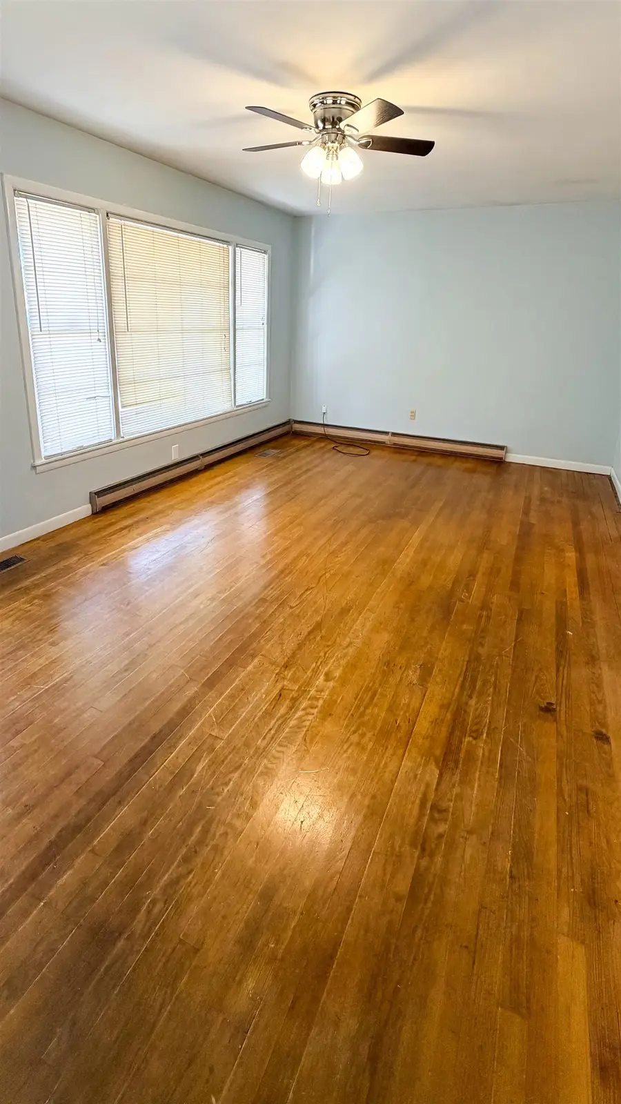 2402 Wellington St, Florence, AL 35630 - Image #3