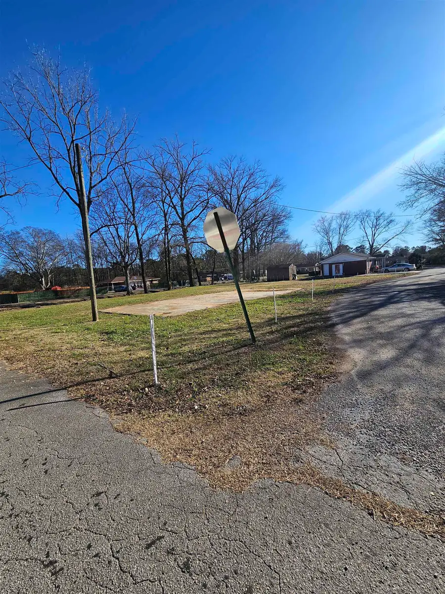 21 Una Loop, Russellville, AL 35654 - Image #2