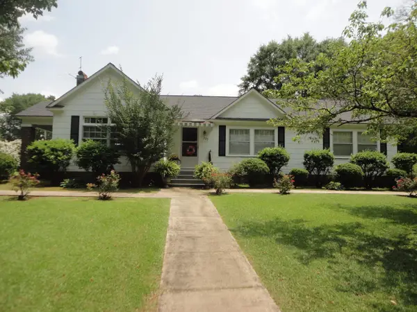 301 Williams Ave, Hanceville, AL 35077