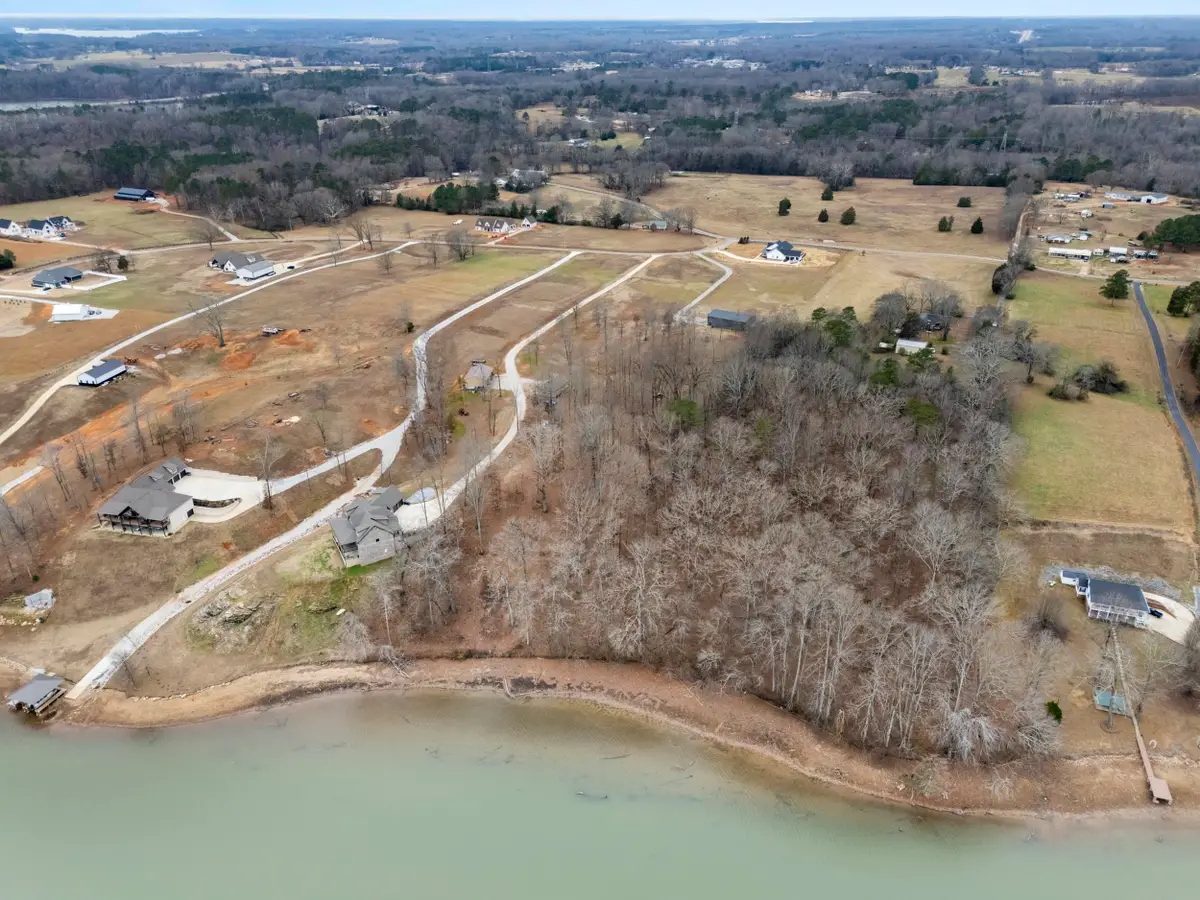 623 Davis Rd, Rogersville, AL 35652 - #1