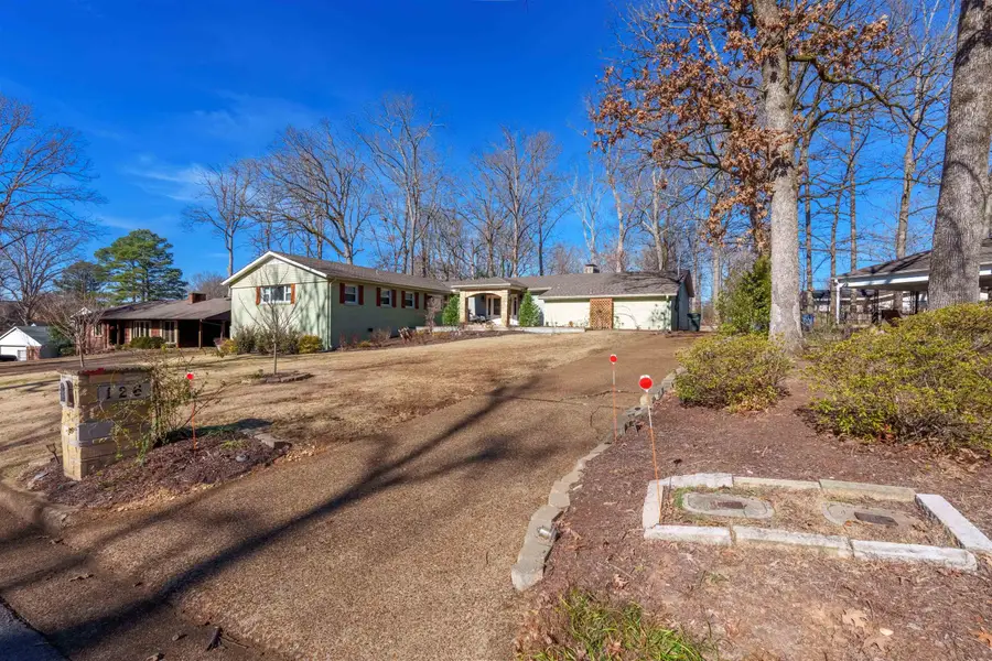 126 Patsy Dr, Florence, AL 35633 - #3