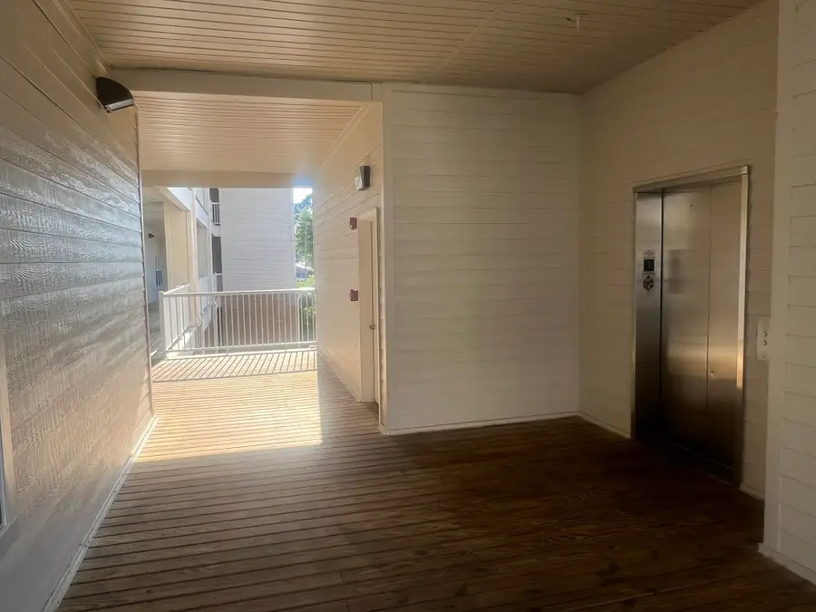 6122 Bay Village Dr, Athens, AL 35611 - Image #2