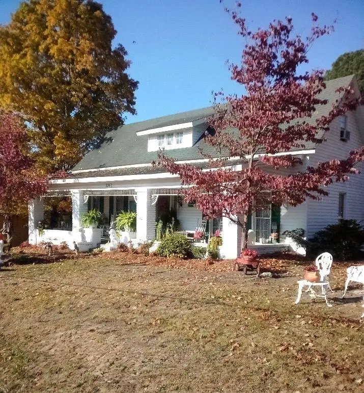 225 Main St, Cherokee, AL 35616 - Image #3