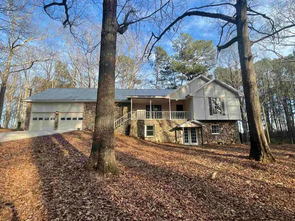 2755 Co Rd 1301, Vinemont, AL 35179