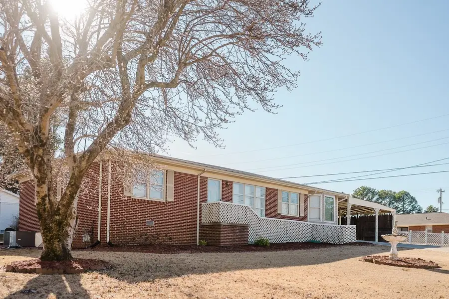 103 Plant St, Muscle Shoals, AL 35661 - Image #2