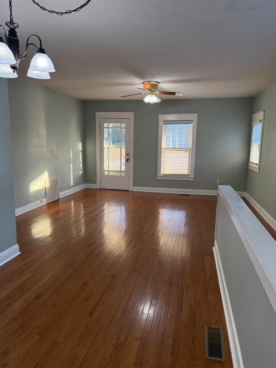 209 Mattielou St, Florence, AL 35630 - Image #3