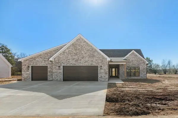 290 Spry Way, Killen, AL 35645