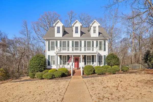 400 Lakeside Cr, Muscle Shoals, AL 35661