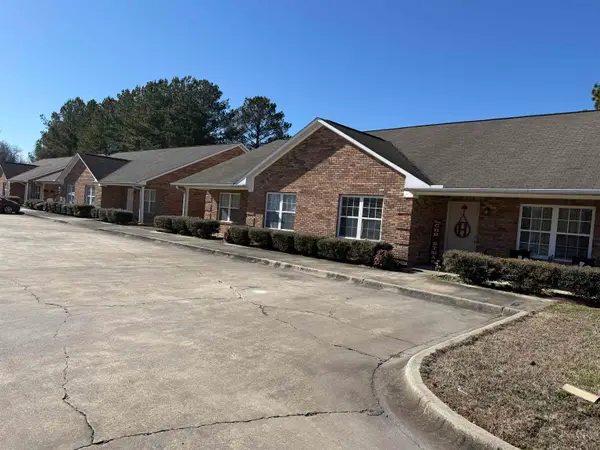 290 Co Rd 30, Florence, AL 35634