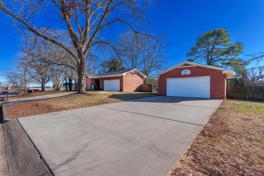 4350 Wilson Dam Rd, Muscle Shoals, AL 35661 - Image #3