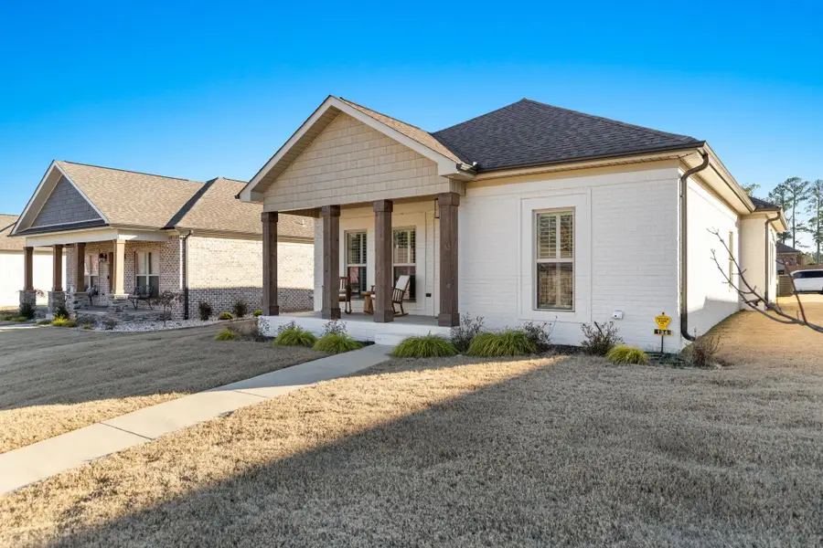 134 Sugar Maple Dr, Florence, AL 35633 - Image #2