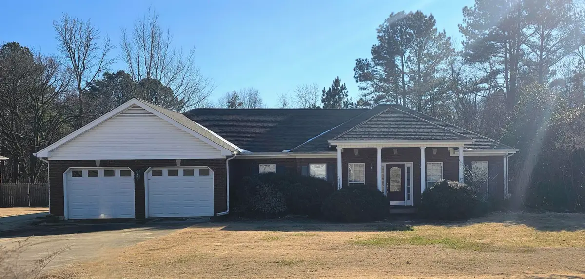 154 Cedar Brook Ln, Killen, AL 35645 - Image #1