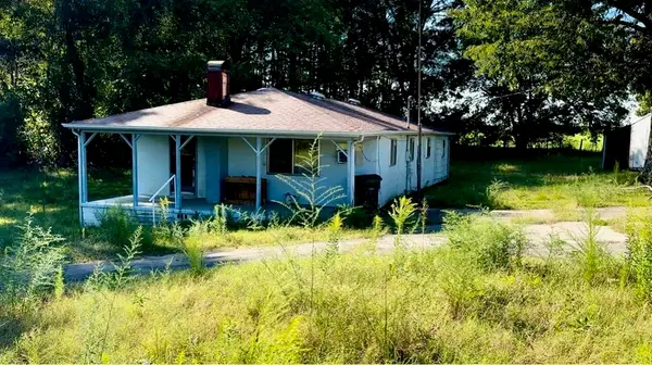 325 Allen Loop, Tuscumbia, AL 35674