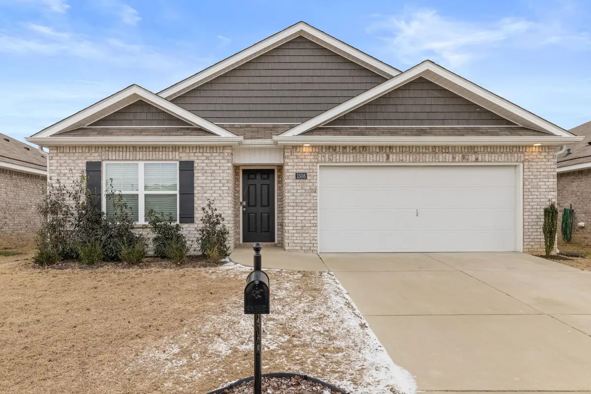 1508 Heritage Cir, Cullman, AL 35055 - Image #1